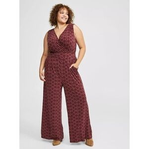 Chic Burgundy Patterned Jumpsuit